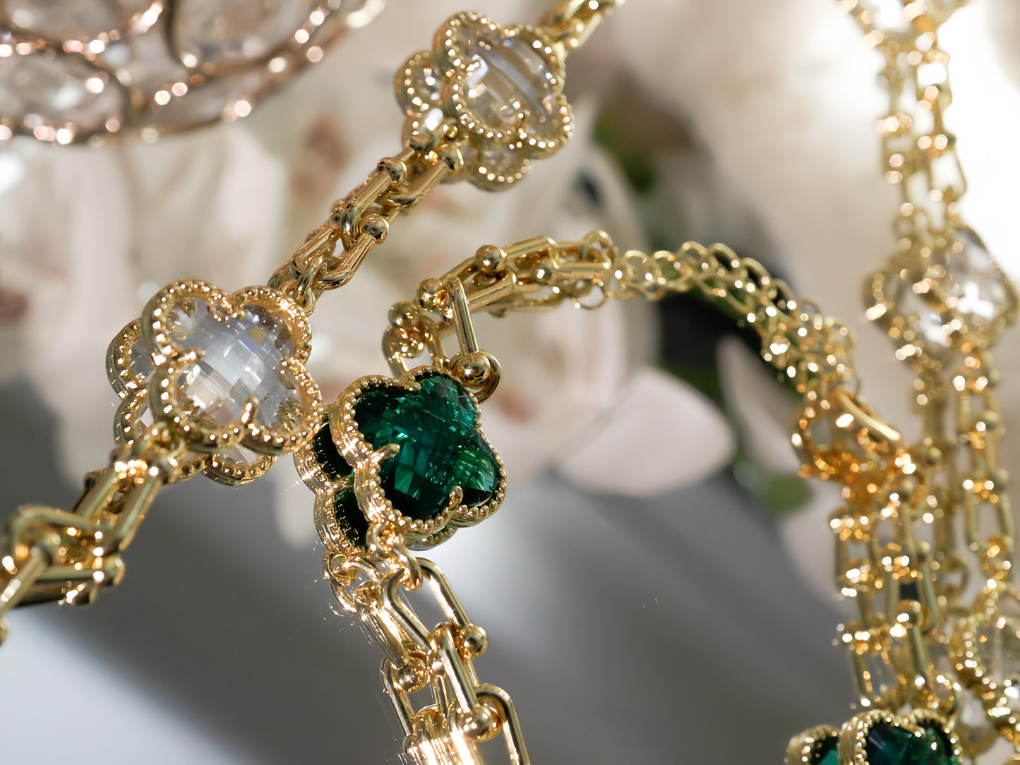 PULSERA - TREBOL TRANSPARENTE