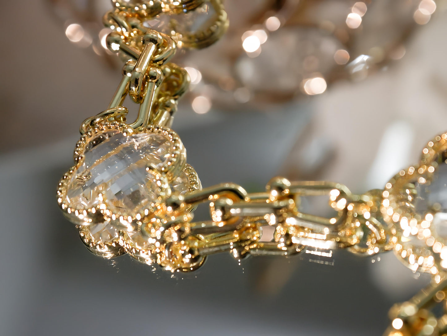 PULSERA - TREBOL TRANSPARENTE