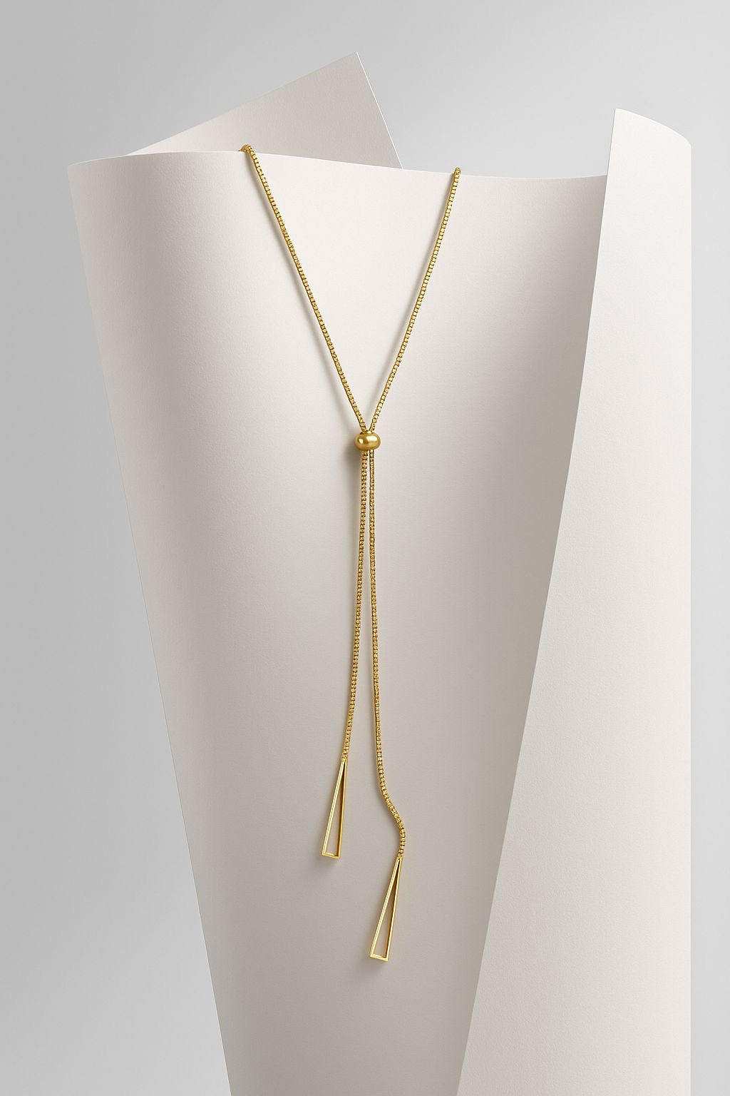 COLLAR - LAZOS DORADOS